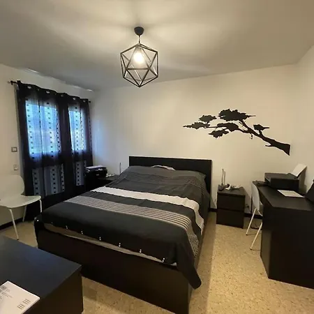 Lägenhet Cosy A 100m De La Plage, Clim, Wifi, Piscine